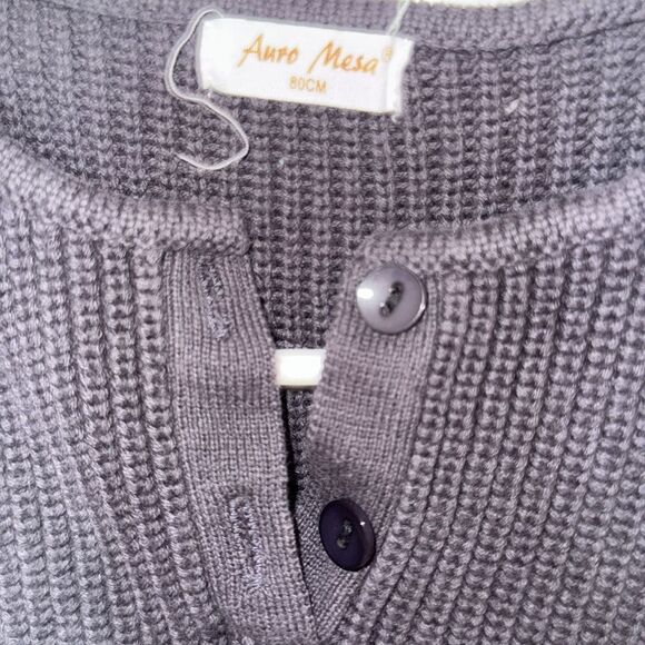 Newborn Baby Boy Knit Overall Sweater Sleeveless Tank Jumpsuit EUC 80 cm - Picture 3 of 6